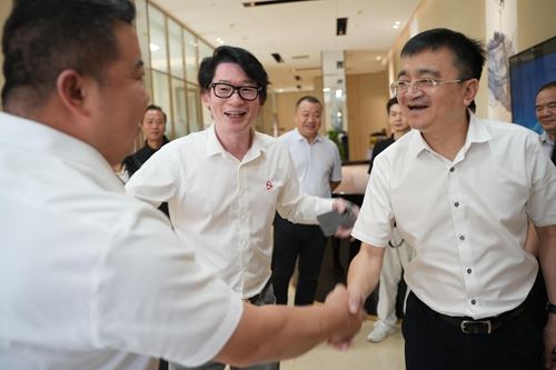 唐伟文市长率团赴佛山开展招商考察(图2) 唐伟文市长率团赴佛山开展招商考察(图2)