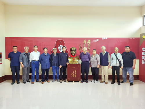 枣庄市人大办公室离退休第一党支部开展“铭记抗战历史、汲取奋进力量”主题党日(图3) 枣庄市人大办公室离退休第一党支部开展“铭记抗战历史、汲取奋进力量”主题党日(图3)