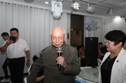 花好月圆迎双节,同心聚力启新程——山东福星悦生物科技有限公司答谢会暨销售新模式推进会圆满召开(图4) 花好月圆迎双节,同心聚力启新程——山东福星悦生物科技有限公司答谢会暨销售新模式推进会圆满召开(图4)