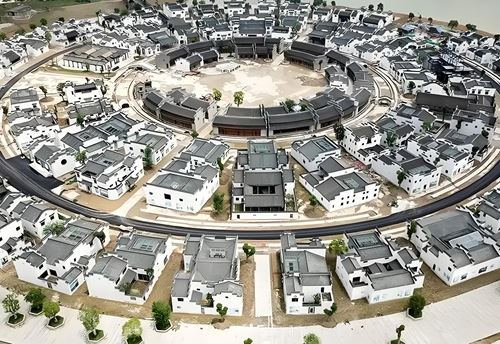 马国湘:以财富筑文明方舟,让古建辉照千年——若梁思成林徽因在世,亦当为这壮举击节赞叹(图5) 马国湘:以财富筑文明方舟,让古建辉照千年——若梁思成林徽因在世,亦当为这壮举击节赞叹(图5)