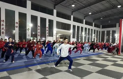 2025年全国太极拳健身站点(湖南站)教练员师资培训班圆满收官(图2) 2025年全国太极拳健身站点(湖南站)教练员师资培训班圆满收官(图2)