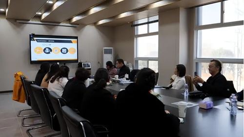 马来西亚客户到访爱朴科技,共拓工业通风新市场(图2) 马来西亚客户到访爱朴科技,共拓工业通风新市场(图2)